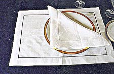 Irish Style Placemat & Napkin(3 in).JPG (21366 bytes)